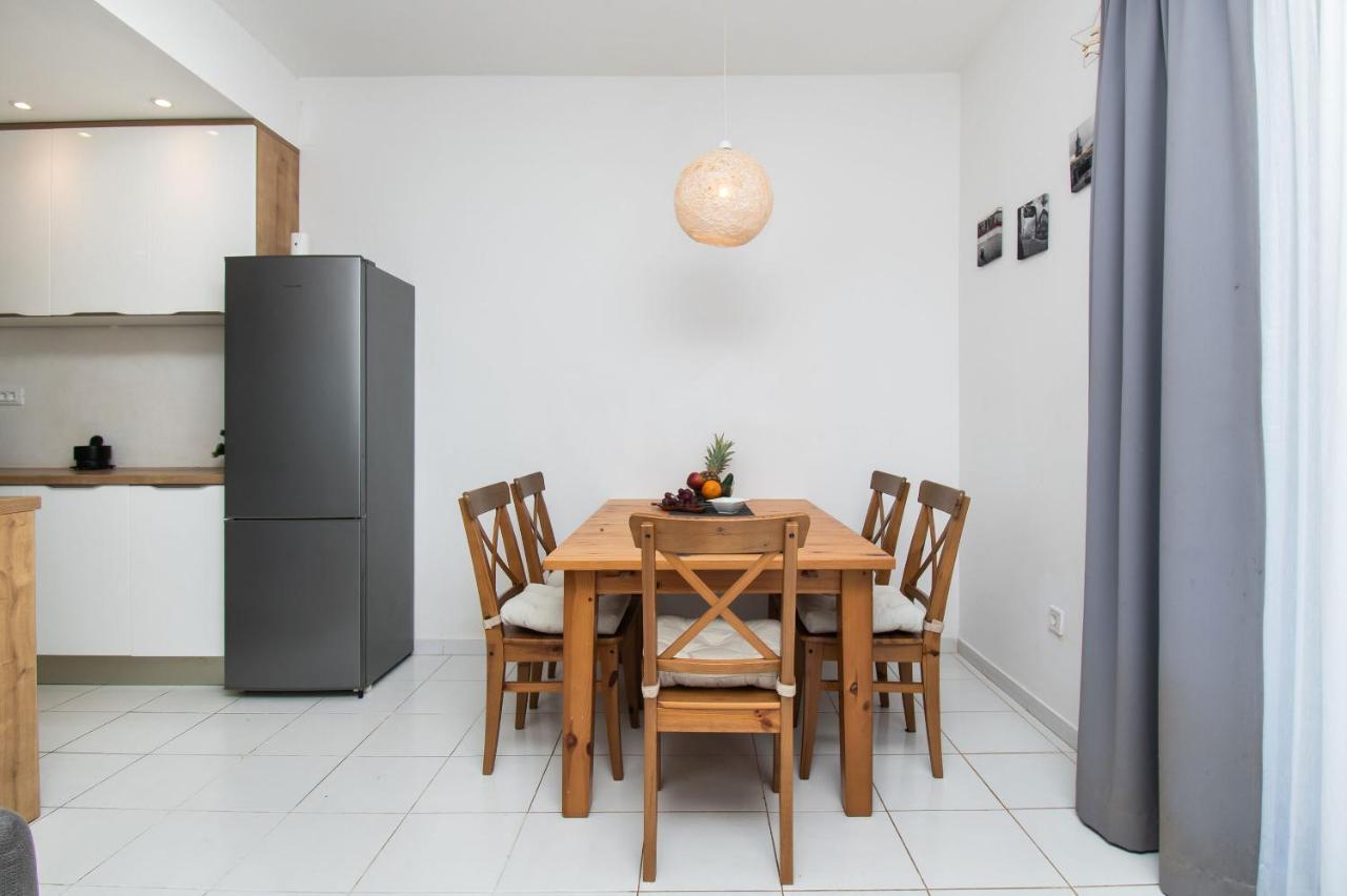 Apartments Slavica ヴォディツェ エクステリア 写真