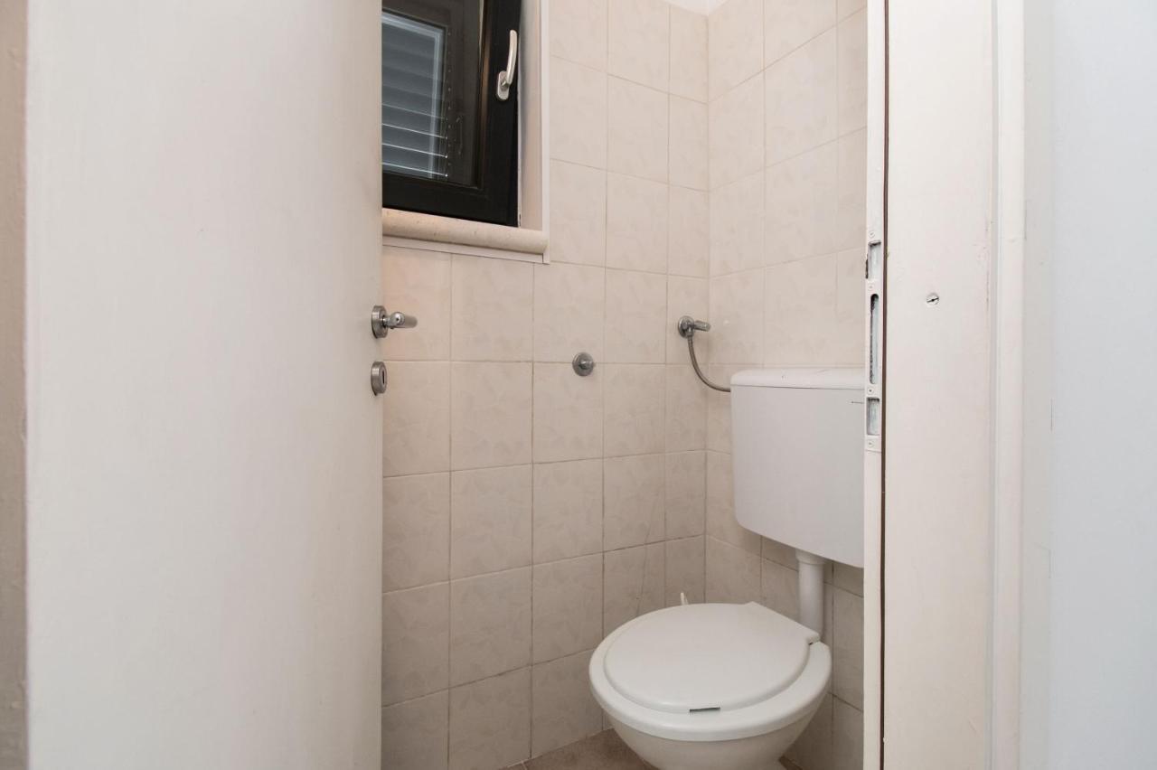 Apartments Slavica ヴォディツェ エクステリア 写真