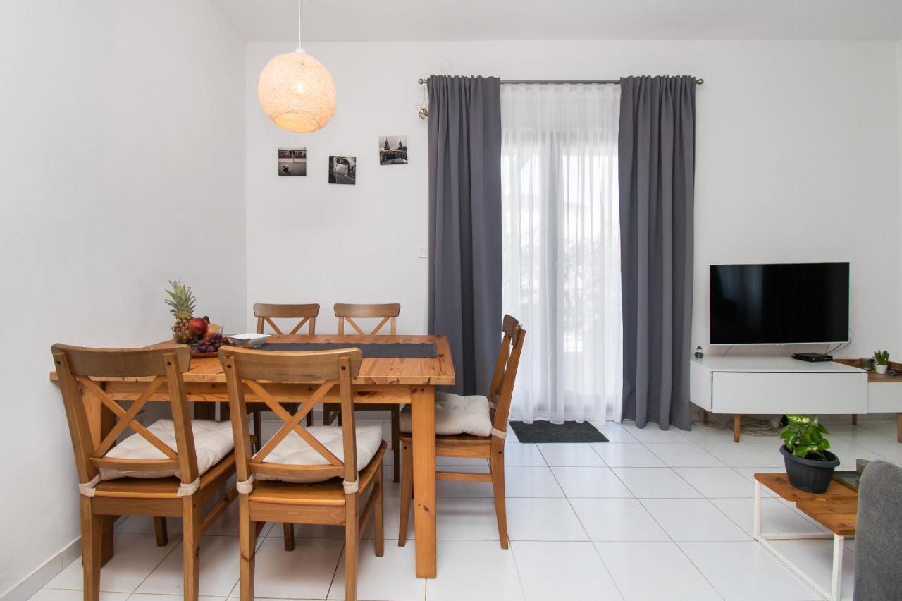 Apartments Slavica ヴォディツェ エクステリア 写真